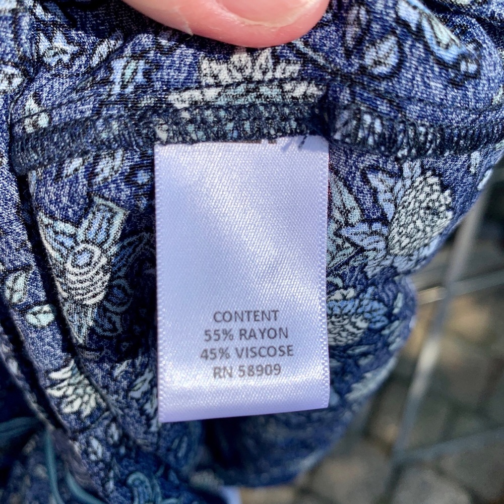 NWT top